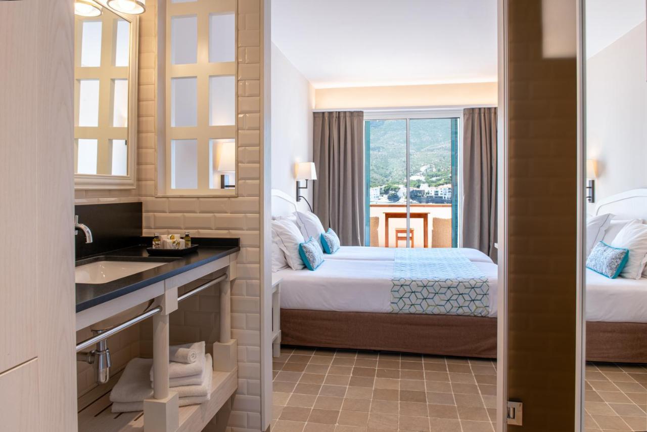 Hotel Playa Sol Cadaques Ngoại thất bức ảnh