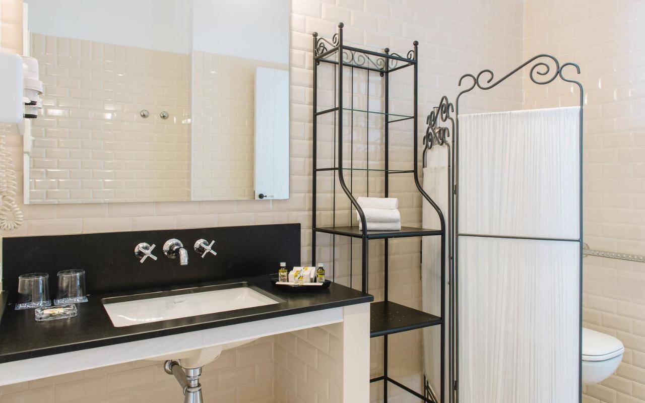 Hotel Playa Sol Cadaques Ngoại thất bức ảnh